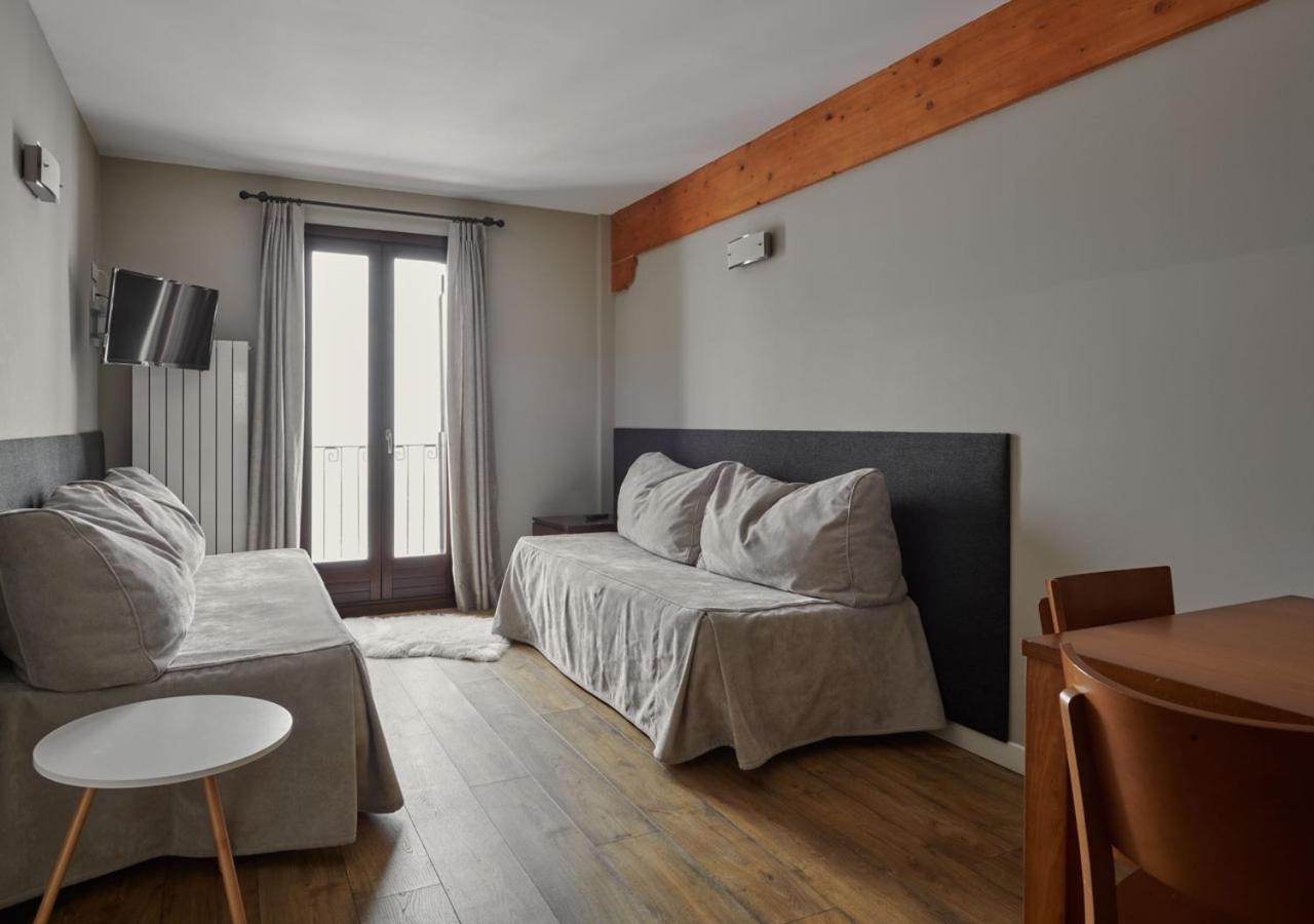 Sallent de Gállego Apartahotel Tres Quinones المظهر الخارجي الصورة